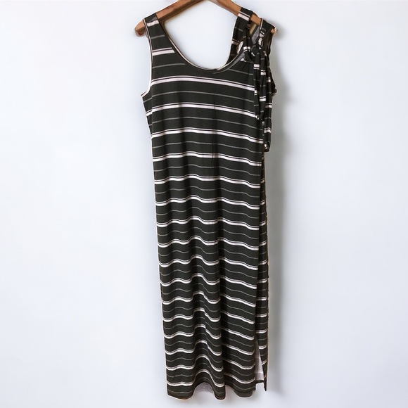 lily morgan Dresses & Skirts - Belted Horizontal Stripe Green White Sleeveless Dress Belt Lily Morgan Large